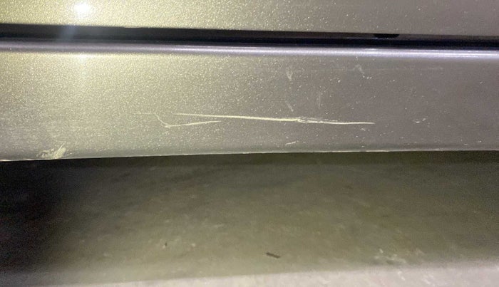 2019 Maruti Baleno ZETA PETROL 1.2, Petrol, Manual, 37,849 km, Right running board - Minor scratches