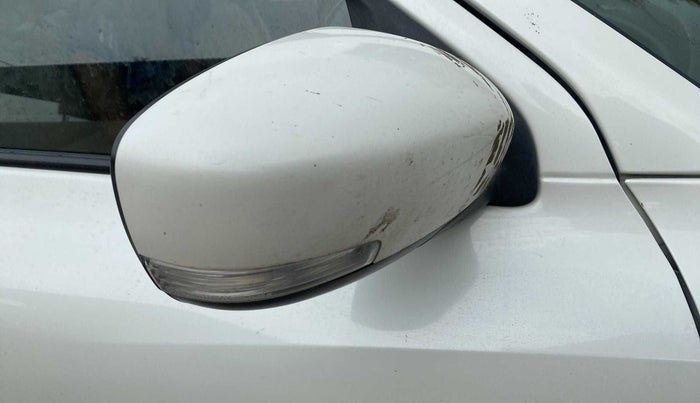 2019 Maruti Dzire VXI, Petrol, Manual, 64,916 km, Right rear-view mirror - Folding motor not working