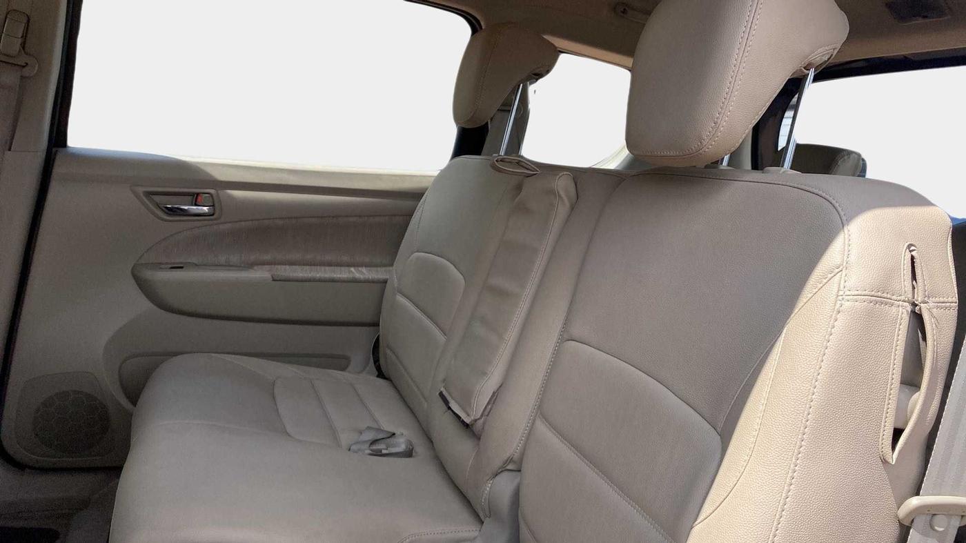 2014 Maruti Ertiga ZXI, Petrol, Manual, 43,125 km, Right Side Rear Door Cabin