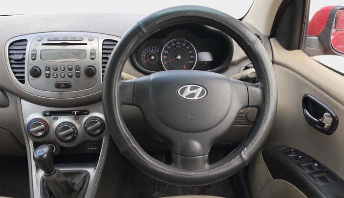 2011 Hyundai i10 SPORTZ 1.2, Petrol, Manual, 37,647 km, Steering Wheel Close Up