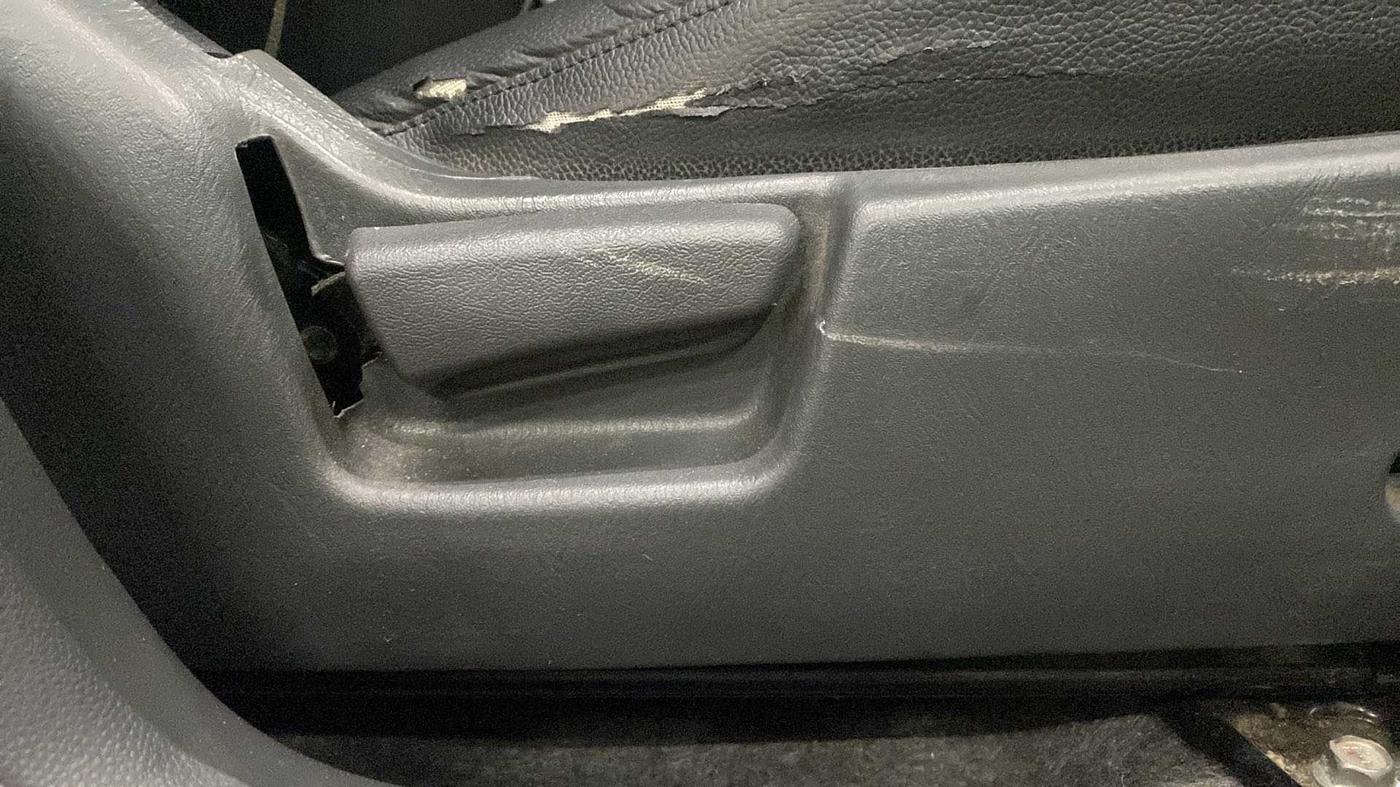 2019 Maruti Alto K10 VXI, Petrol, Manual, 39,749 km, Driver Side Adjustment Panel