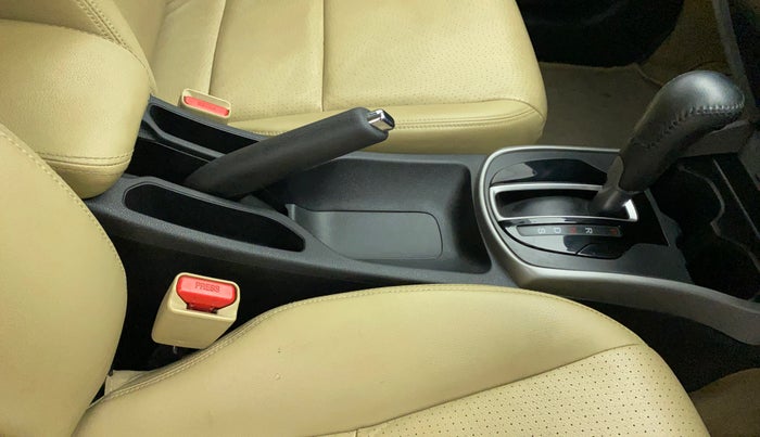 2018 Honda City 1.5L I-VTEC VX CVT, Petrol, Automatic, 35,821 km, Gear Lever
