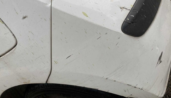 2010 Hyundai i10 MAGNA 1.2, Petrol, Manual, 1,21,896 km, Rear bumper - Minor scratches