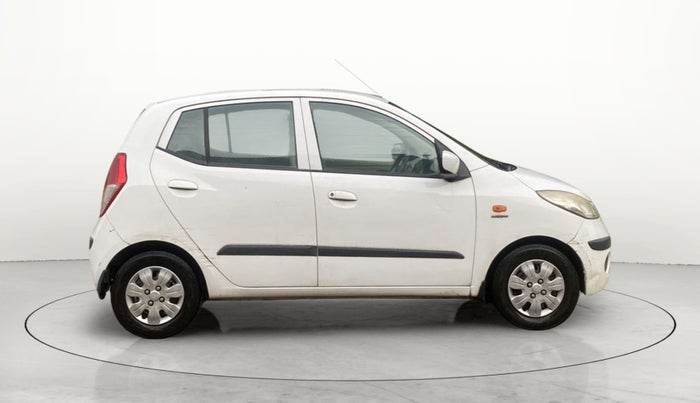 2010 Hyundai i10 MAGNA 1.2, Petrol, Manual, 1,21,896 km, Right Side