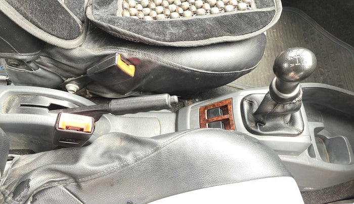 2015 Maruti Alto 800 LXI, Petrol, Manual, 66,399 km, Gear Lever