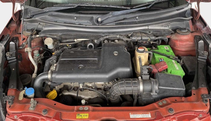 2013 Maruti Swift VDI, Diesel, Manual, 1,14,803 km, Open Bonet