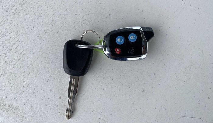 2021 Maruti Baleno SIGMA PETROL 1.2, Petrol, Manual, 11,344 km, Key Close Up