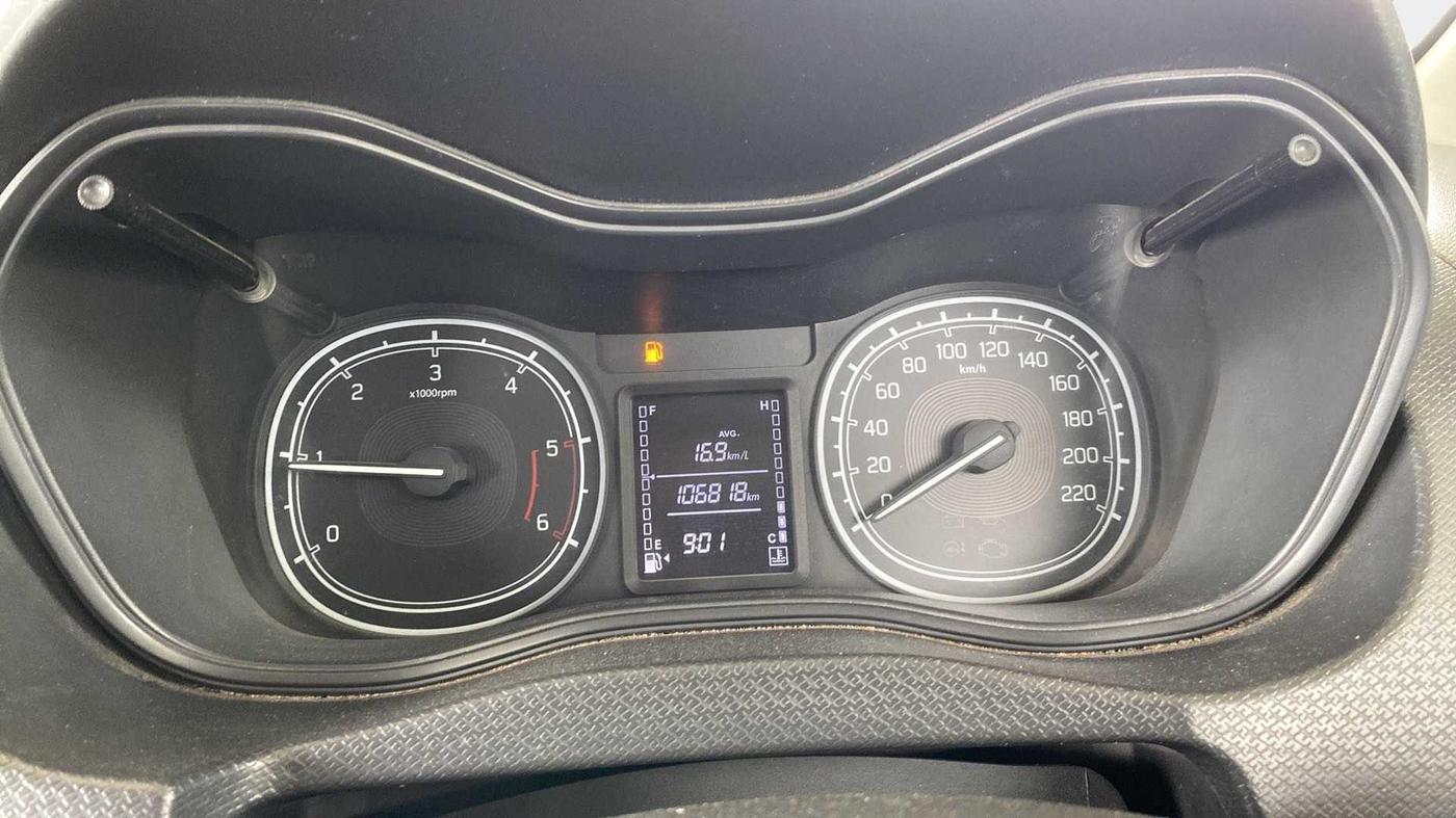 2016 Maruti Vitara Brezza VDI (O), Diesel, Manual, 1,06,791 km, Odometer Image