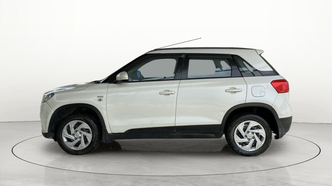 2016 Maruti Vitara Brezza VDI (O), Diesel, Manual, 1,06,791 km, Left Side