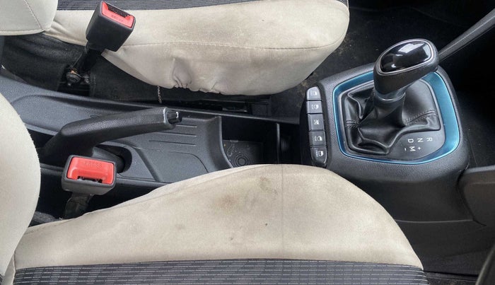 2019 Hyundai NEW SANTRO SPORTZ AMT ANNIVERSARY EDITION, Petrol, Automatic, 28,303 km, Gear Lever