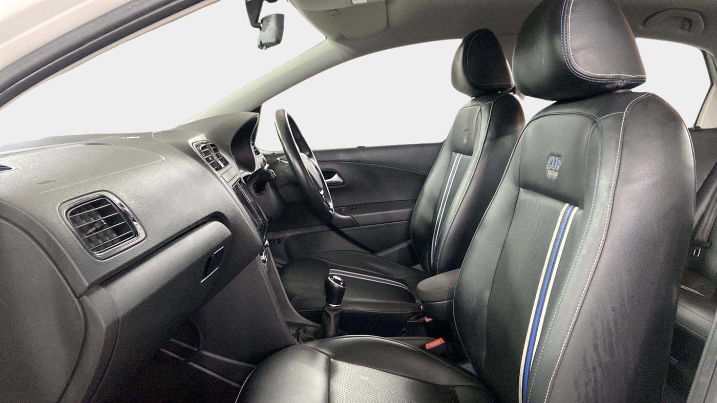 2019 Volkswagen Vento COMFORTLINE 1.6, Petrol, Manual, 29,007 km, Right Side Front Door Cabin