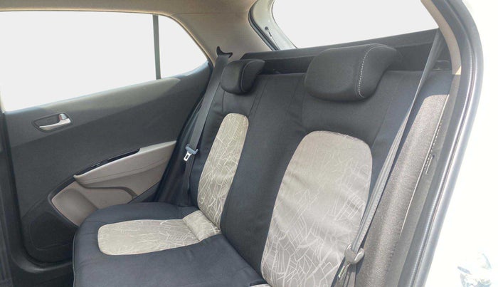 2015 Hyundai Grand i10 ASTA 1.2 KAPPA VTVT, Petrol, Manual, 34,021 km, Right Side Rear Door Cabin