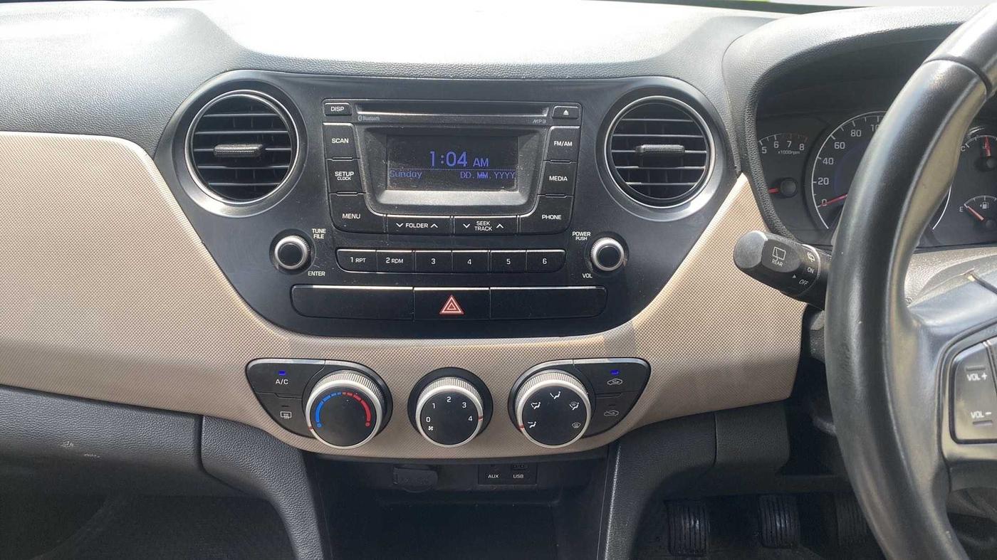 2015 Hyundai Grand i10 ASTA 1.2 KAPPA VTVT, Petrol, Manual, 34,021 km, Air Conditioner