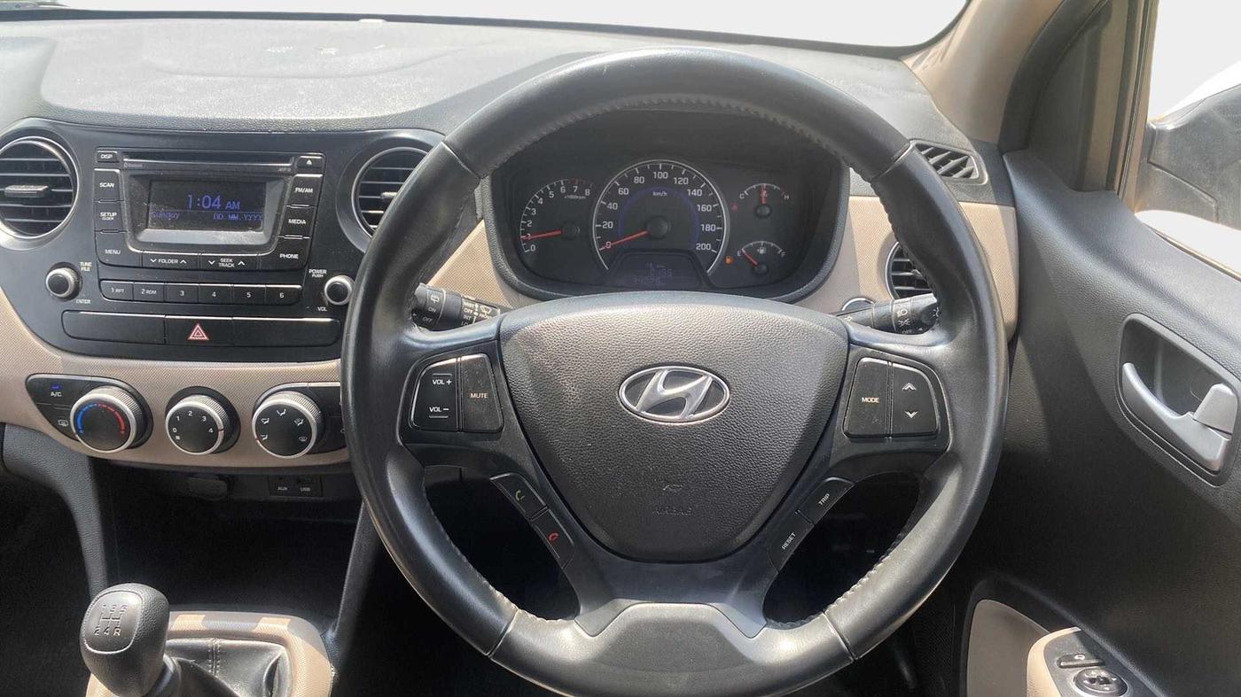 2015 Hyundai Grand i10 ASTA 1.2 KAPPA VTVT, Petrol, Manual, 34,021 km, Steering Wheel Close Up