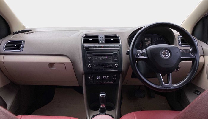 2015 Skoda Rapid 1.5 TDI CR ELEGANCE PLUS AT, Diesel, Automatic, 80,848 km, Dashboard