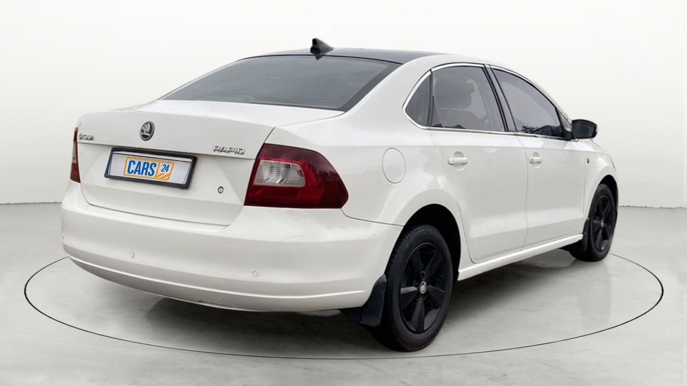2015 Skoda Rapid 1.5 TDI CR ELEGANCE PLUS AT, Diesel, Automatic, 80,848 km, Right Back Diagonal
