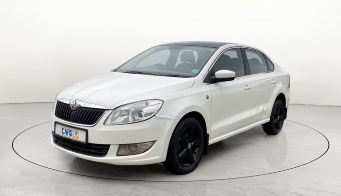2015 Skoda Rapid 1.5 TDI CR ELEGANCE PLUS AT, Diesel, Automatic, 80,848 km, Left Front Diagonal