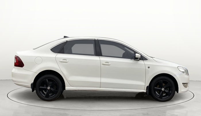 2015 Skoda Rapid 1.5 TDI CR ELEGANCE PLUS AT, Diesel, Automatic, 80,848 km, Right Side View