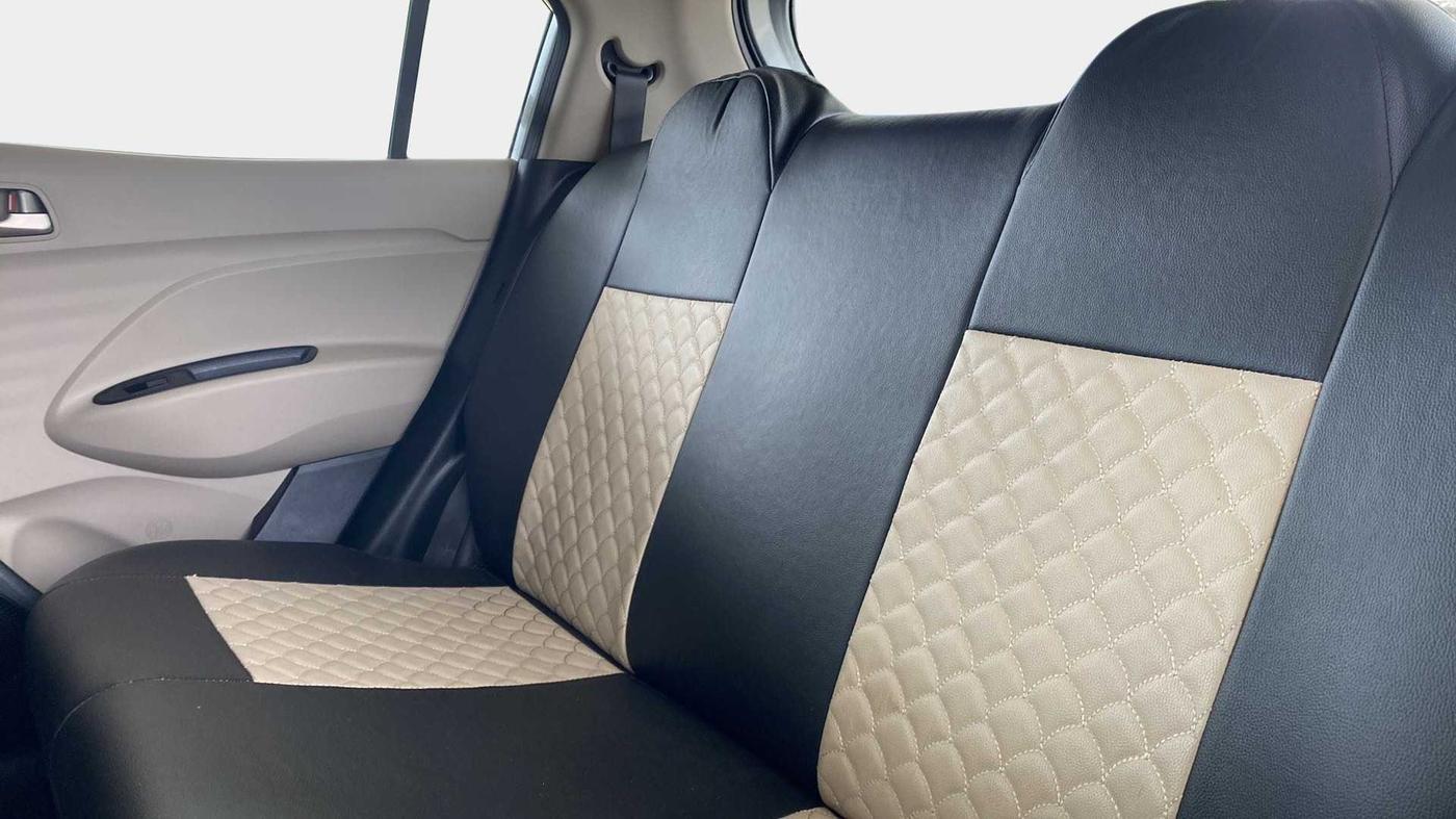 2018 Hyundai NEW SANTRO SPORTZ CNG, CNG, Manual, 41,609 km, Right Side Rear Door Cabin