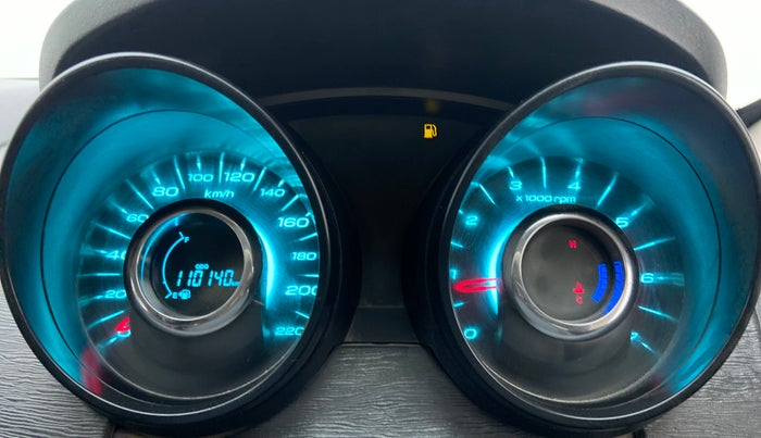 2018 Mahindra XUV500 W4, Diesel, Manual, 1,10,140 km, Odometer Image