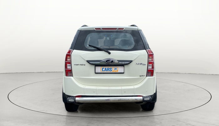 2017 Mahindra XUV500 W10, Diesel, Manual, 51,853 km, Back/Rear