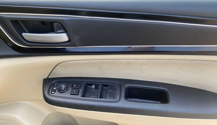2018 Honda Amaze 1.2L I-VTEC S, Petrol, Manual, 58,159 km, Driver Side Door Panels Control