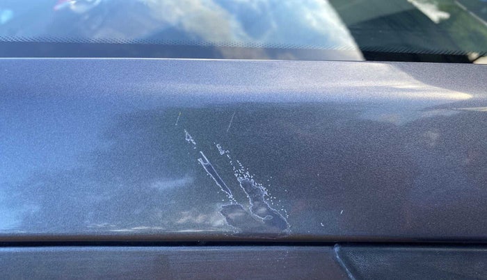 2015 Hyundai Eon D-LITE+, Petrol, Manual, 64,996 km, Right A pillar - Paint is slightly faded