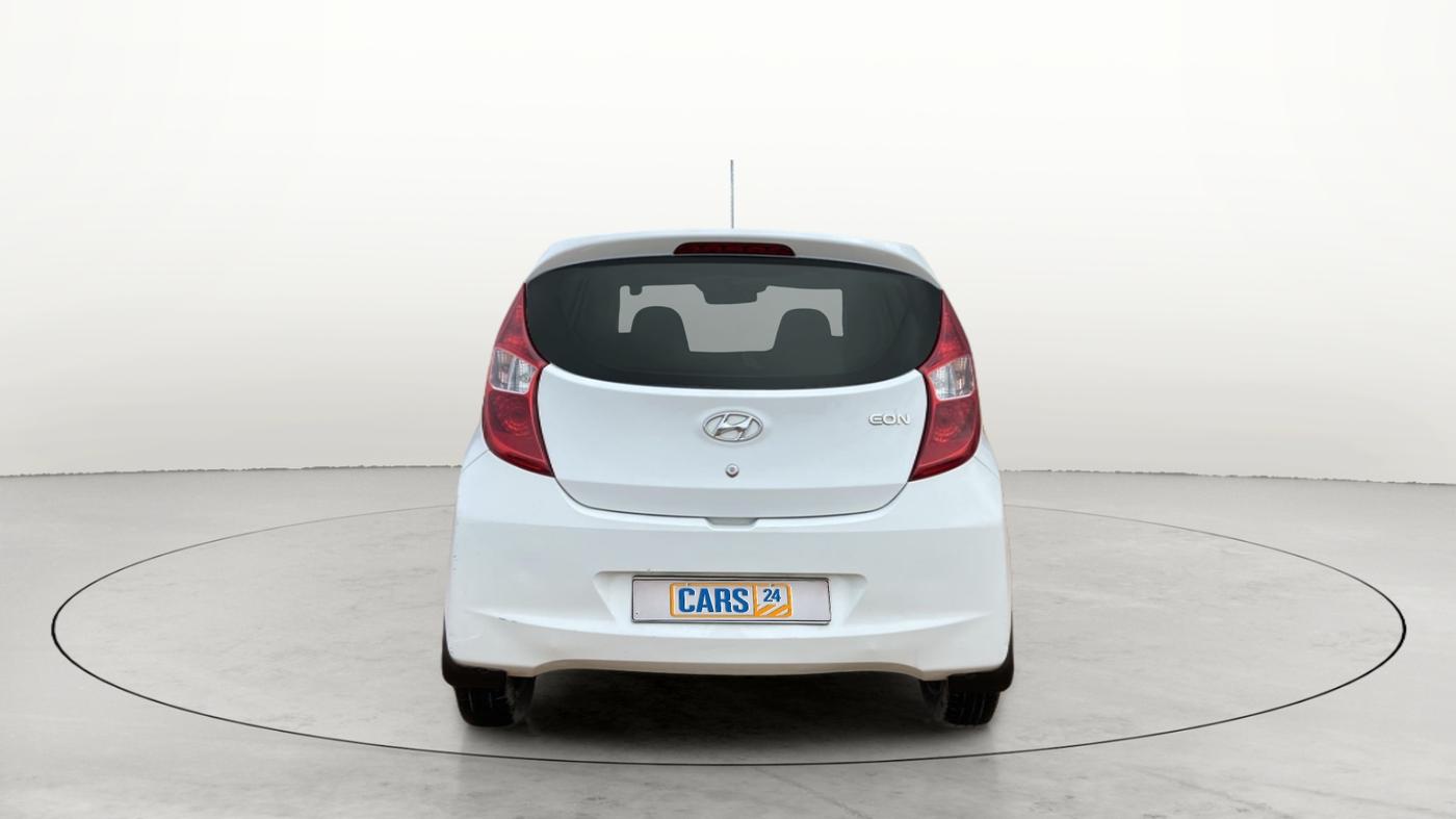 2017 Hyundai Eon MAGNA +, Petrol, Manual, 27,608 km, Back/Rear