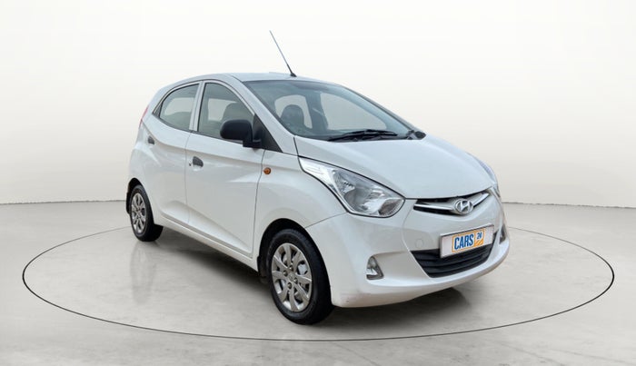 2017 Hyundai Eon MAGNA +, Petrol, Manual, 27,608 km, Right Front Diagonal