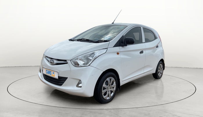 2017 Hyundai Eon MAGNA +, Petrol, Manual, 27,608 km, Left Front Diagonal