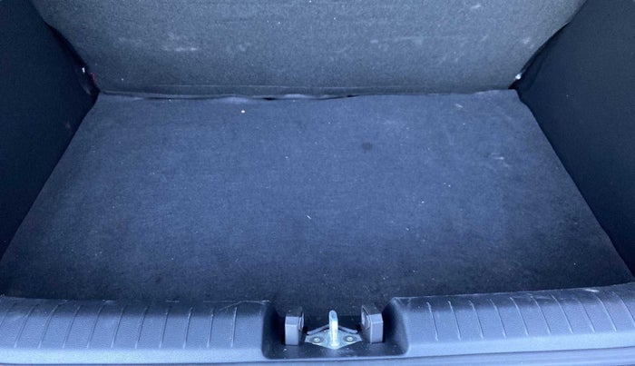 2019 Hyundai VENUE SX PLUS 1.0 TURBO DCT, Petrol, Automatic, 29,717 km, Boot Inside