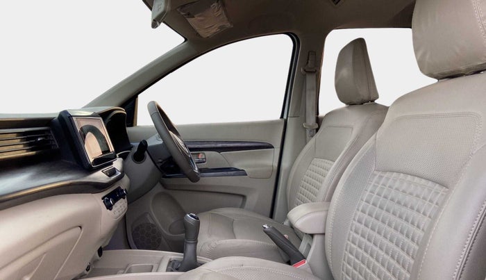 2022 Maruti Ertiga ZXI+ SHVS, Petrol, Manual, 17,627 km, Right Side Front Door Cabin