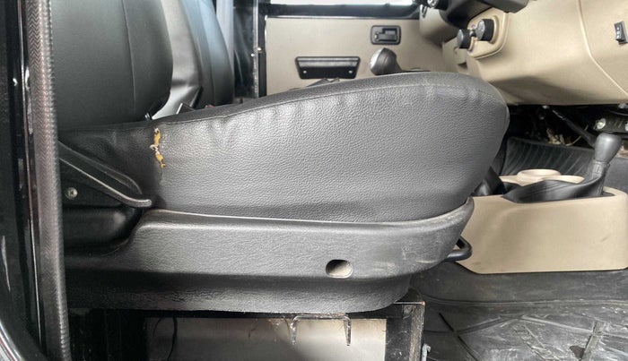 2016 Mahindra Thar CRDE 4X4 AC, Diesel, Manual, 15,383 km, Driver Side Adjustment Panel