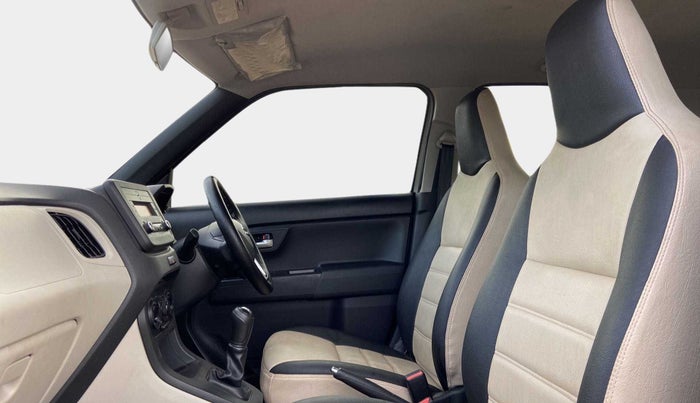 2019 Maruti New Wagon-R VXI 1.2, Petrol, Manual, 18,537 km, Right Side Front Door Cabin
