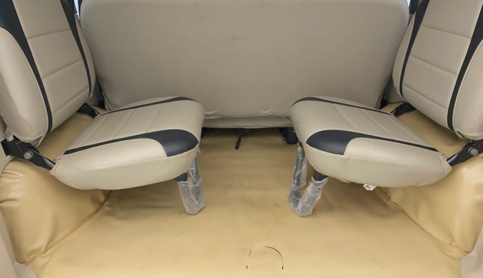 2022 Mahindra SCORPIO CLASSIC S11 7STR, Diesel, Manual, 15,818 km, Third Seat Row ( optional )