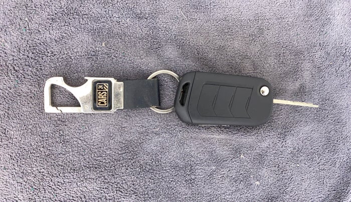 2022 Mahindra SCORPIO CLASSIC S11 7STR, Diesel, Manual, 15,818 km, Key Close Up