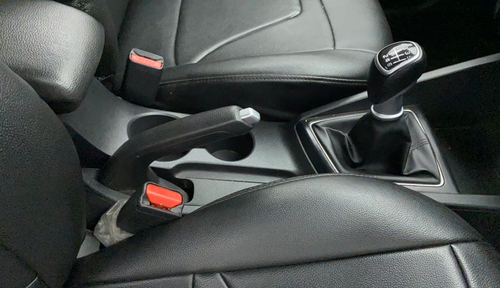 2019 Hyundai Elite i20 MAGNA PLUS 1.4 CRDI, Diesel, Manual, 58,525 km, Gear Lever