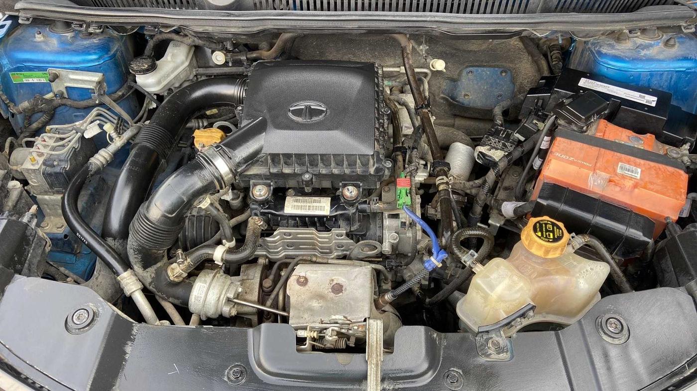 2019 Tata NEXON XT PLUS PETROL, Petrol, Manual, 37,997 km, Open Bonet