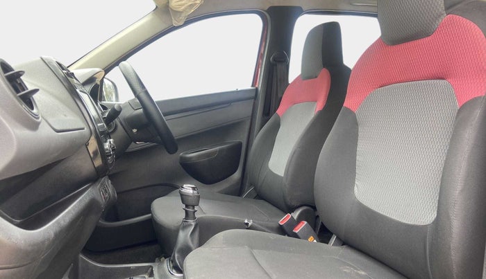 2019 Renault Kwid RXT 1.0 (O), Petrol, Manual, 21,997 km, Right Side Front Door Cabin