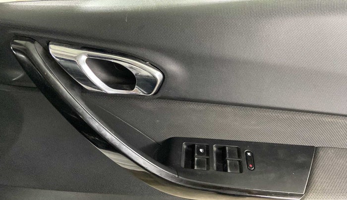 2019 Tata TIAGO JTP 1.2 PETROL, Petrol, Manual, 49,857 km, Driver Side Door Panels Control