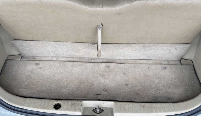 2014 Maruti Ertiga VXI, Petrol, Manual, 1,17,166 km, Boot Inside