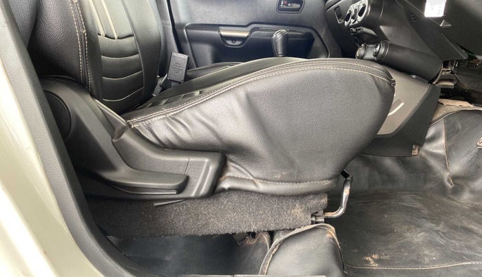 2018 Maruti IGNIS SIGMA 1.2, Petrol, Manual, 96,324 km, Driver Side Adjustment Panel