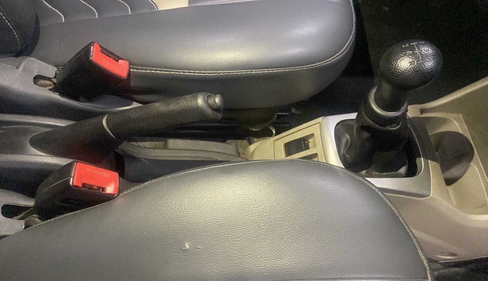 2018 Maruti Alto K10 VXI, Petrol, Manual, 65,143 km, Gear Lever