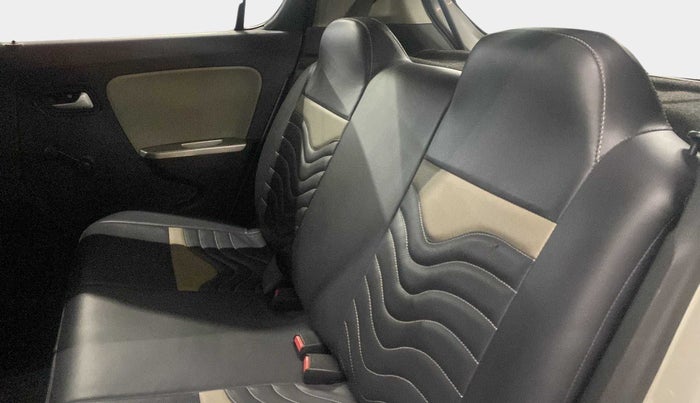 2018 Maruti Alto K10 VXI, Petrol, Manual, 65,143 km, Right Side Rear Door Cabin