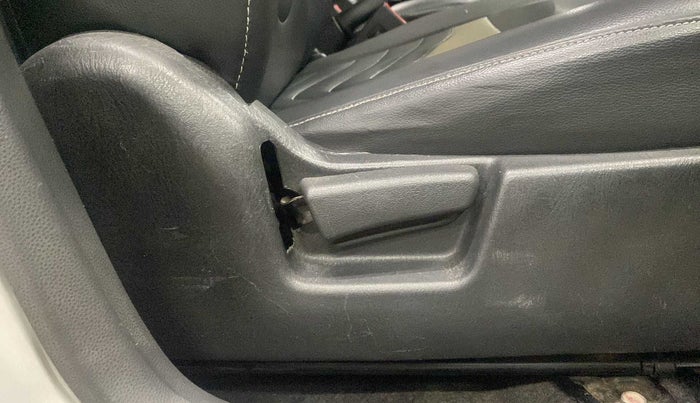 2018 Maruti Alto K10 VXI, Petrol, Manual, 65,143 km, Driver Side Adjustment Panel