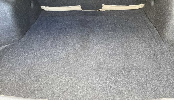 2017 Maruti Ciaz DELTA 1.4 MT PETROL, Petrol, Manual, 32,027 km, Boot Inside