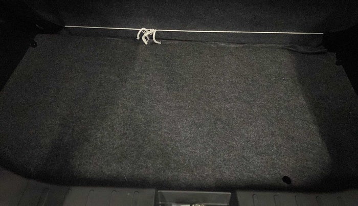 2021 Maruti Alto VXI, Petrol, Manual, 1,220 km, Boot Inside