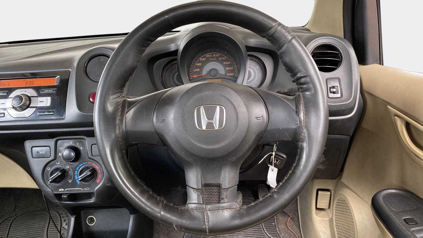 2015 Honda Amaze 1.2L I-VTEC EX, Petrol, Manual, 82,893 km, Steering Wheel Close Up