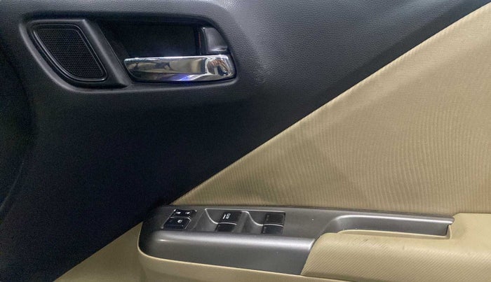 2016 Honda City 1.5L I-VTEC V MT, Petrol, Manual, 50,305 km, Driver Side Door Panels Control