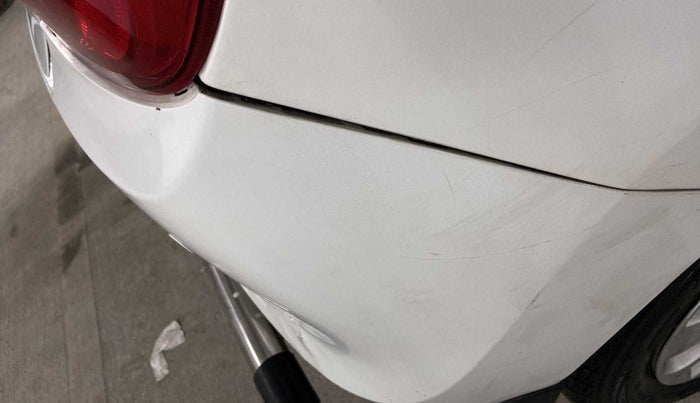 2016 Maruti Baleno DELTA PETROL 1.2, Petrol, Manual, 28,098 km, Rear bumper - Minor scratches